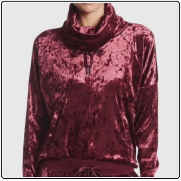 Betsey Johnson Crushed Velvet Wine Cowl Neck Sweater size XS - Picture 1 of 7